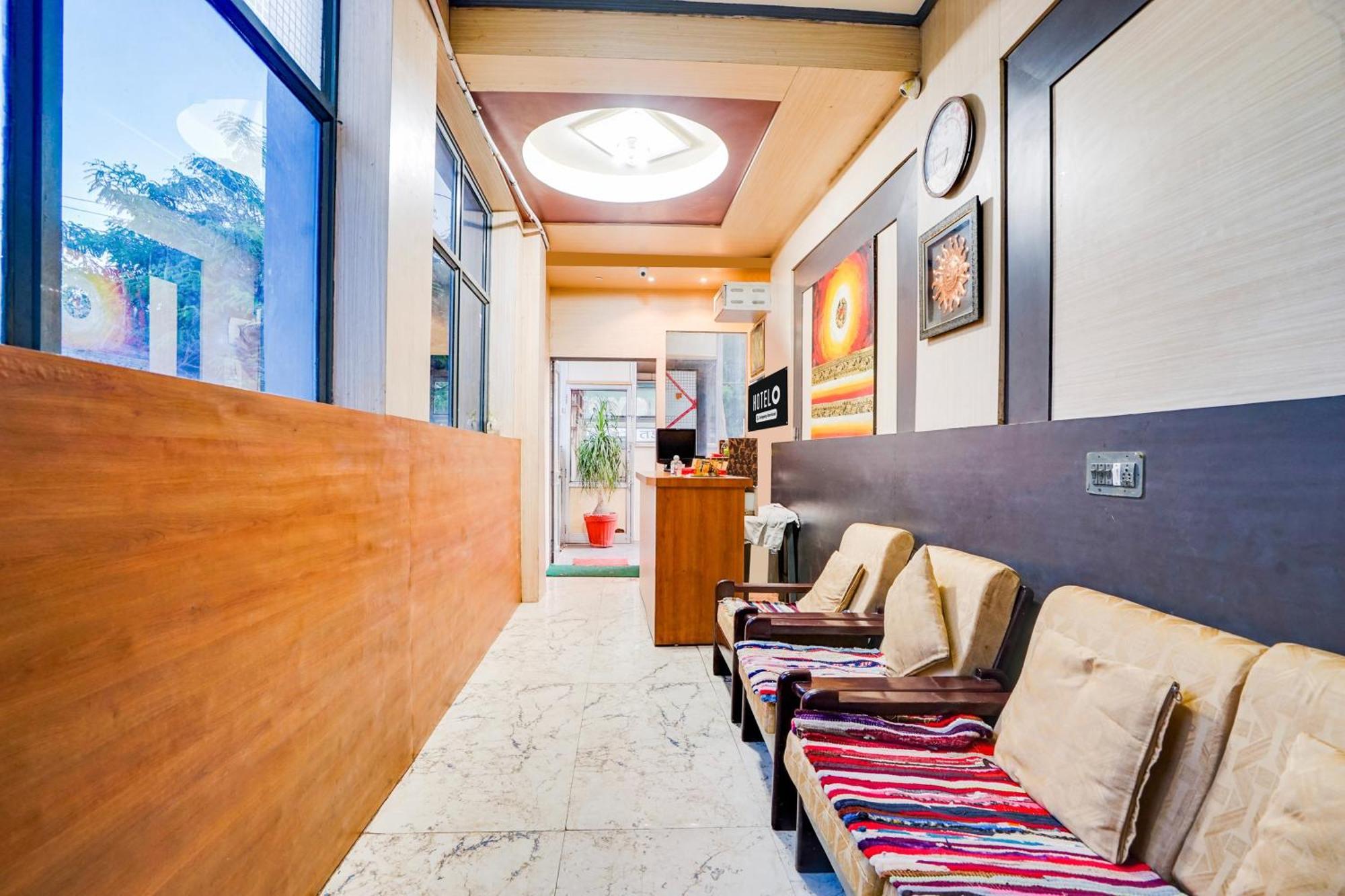 Super Hotel O Jln Marg Malviya Nagar Formerly Hotel Braj Haveli Divisione di Divisione di Jaipur Esterno foto