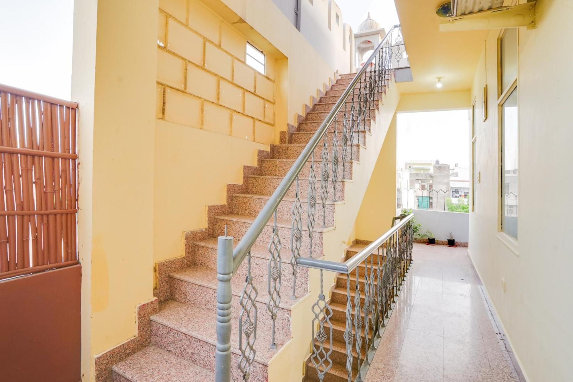 Super Hotel O Jln Marg Malviya Nagar Formerly Hotel Braj Haveli Divisione di Divisione di Jaipur Esterno foto